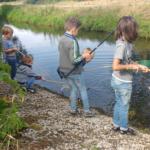 waterdiertjes vangen en vissen in de boven-regge 